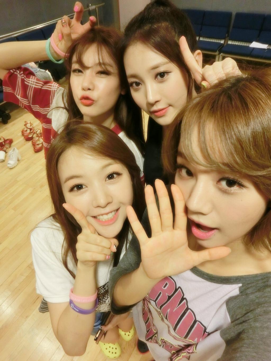 걸스데이 트위터 - 변함없는 사랑 너무 너무 감사드립니다♥♥