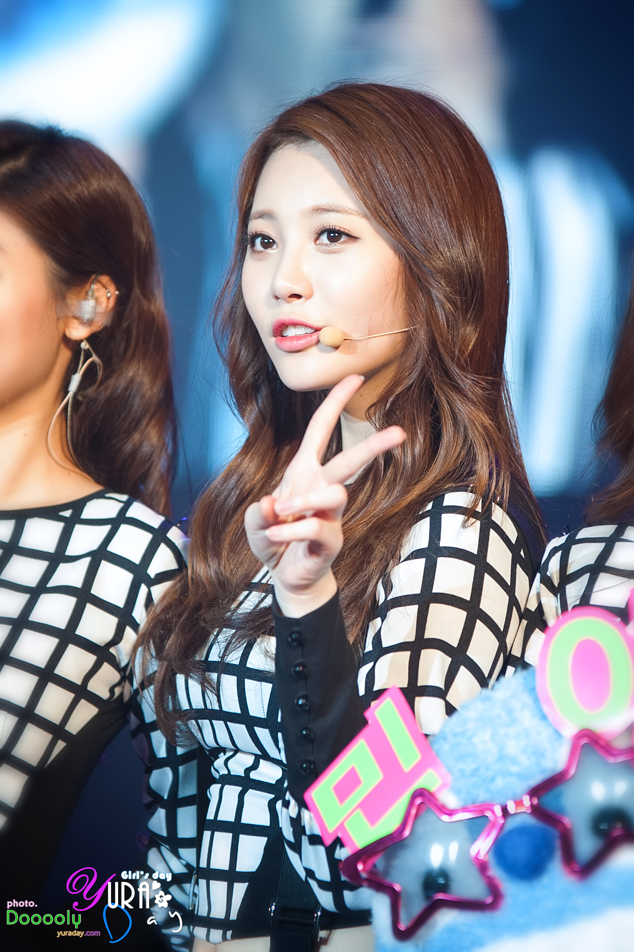 유라(걸스데이) 직찍 -  140405 일본 팬미팅 포토타임 by 둘리