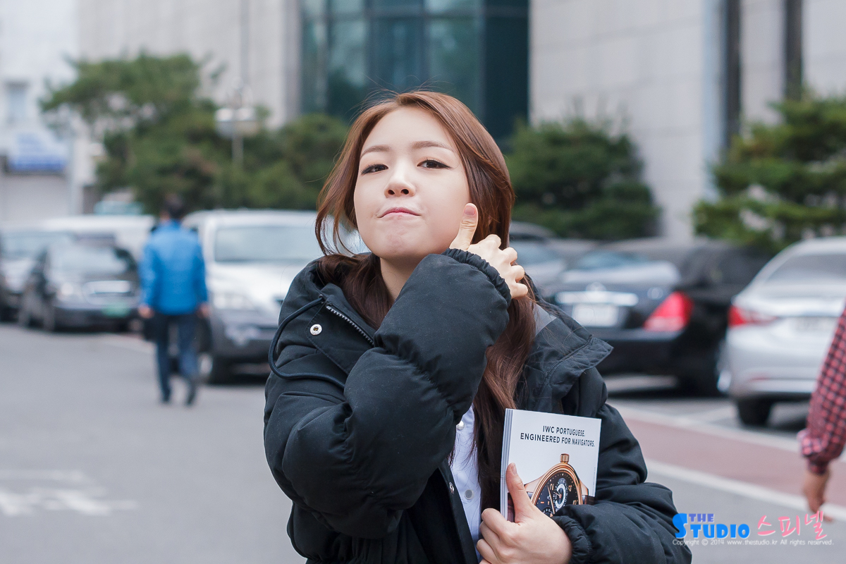 걸스데이 민아 140317 불후의 명곡 출근길 직찍 by 스피넬