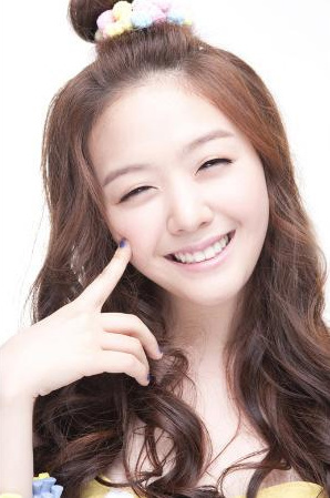 [걸스데이 민아] 유노윤호가 첫사랑! 깜짝고백 소녀팬 인증 :-)