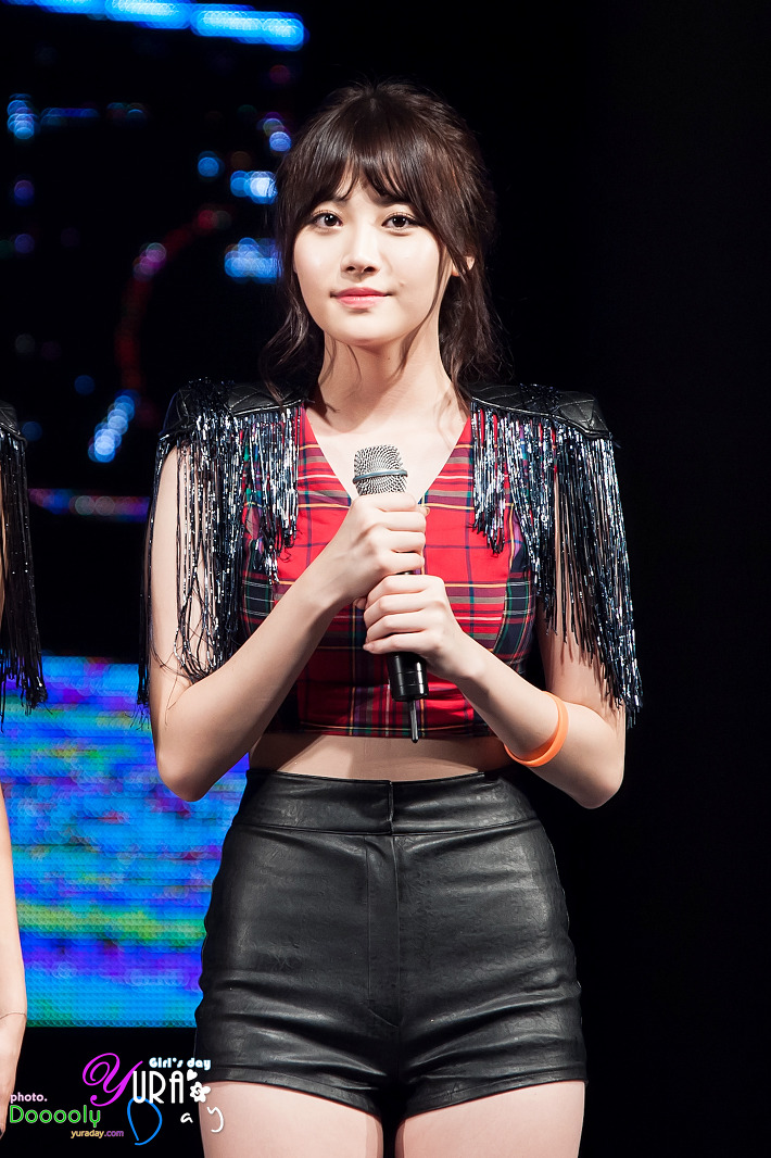걸스데이 유라 직찍 - 130824 평택 락 페스티벌 축하공연 by 둘리