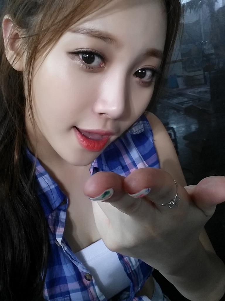 걸스데이 유라 140709 트위터 - 걸스데이 4주년!!!!!!!♡야호