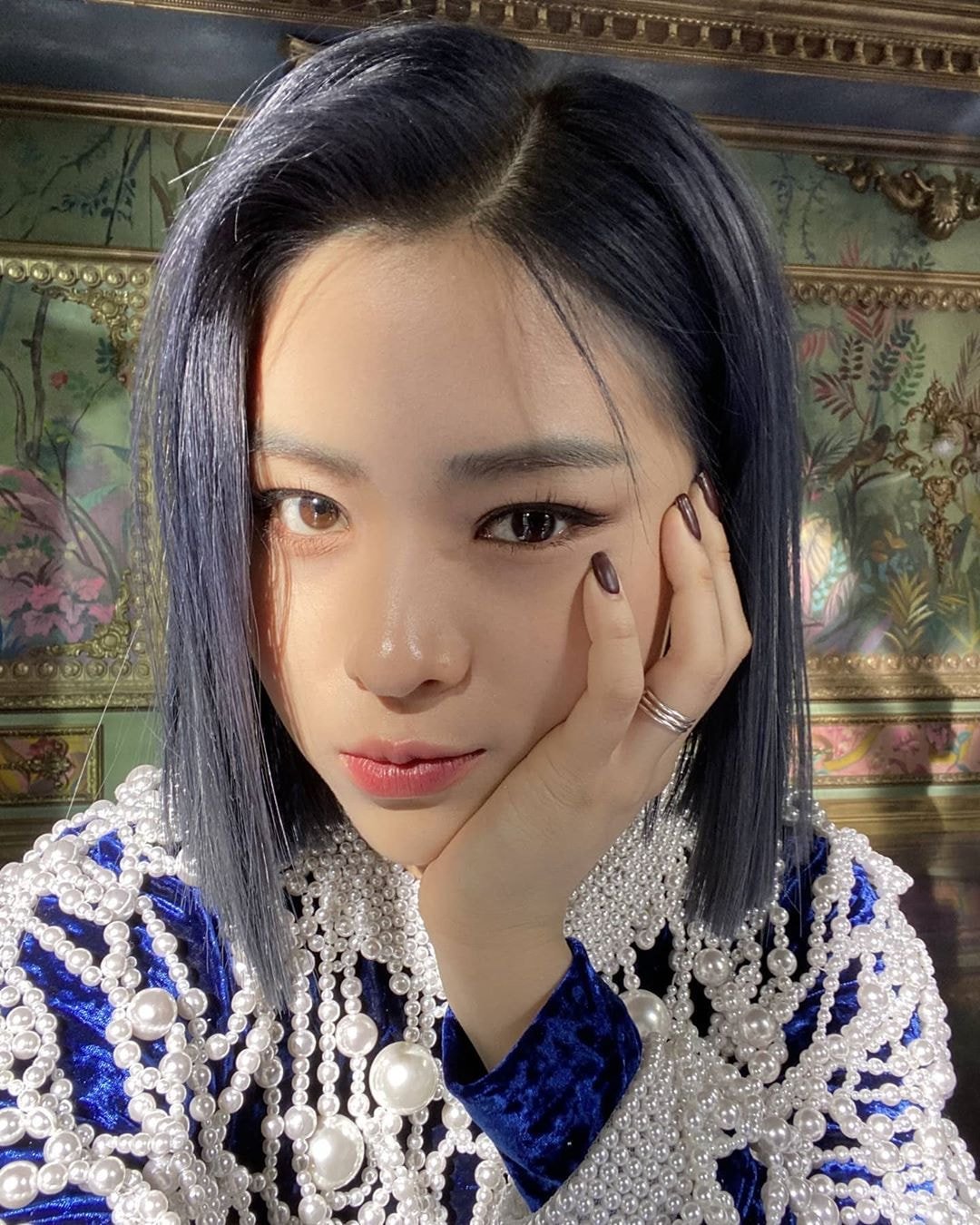 ITZY 류진 인스타