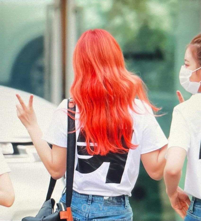 네이버나우 빈틈있지 시즌1 막방 있지(ITZY) 출근길