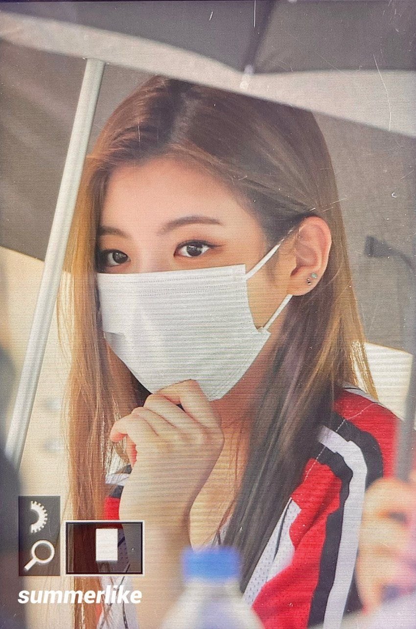 오늘자 야구장 ITZY 프리뷰