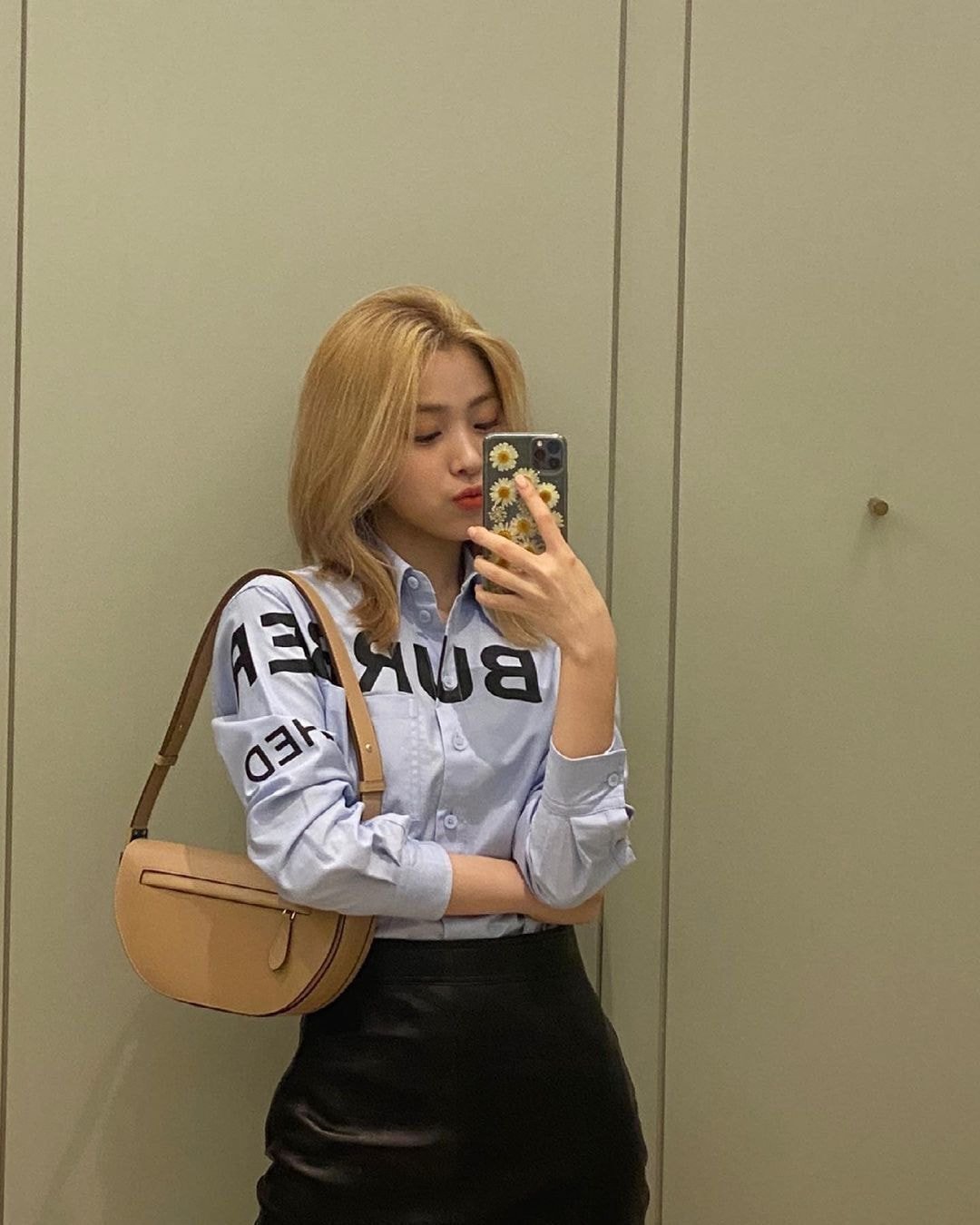 ITZY(있지)류진 인스타 업뎃