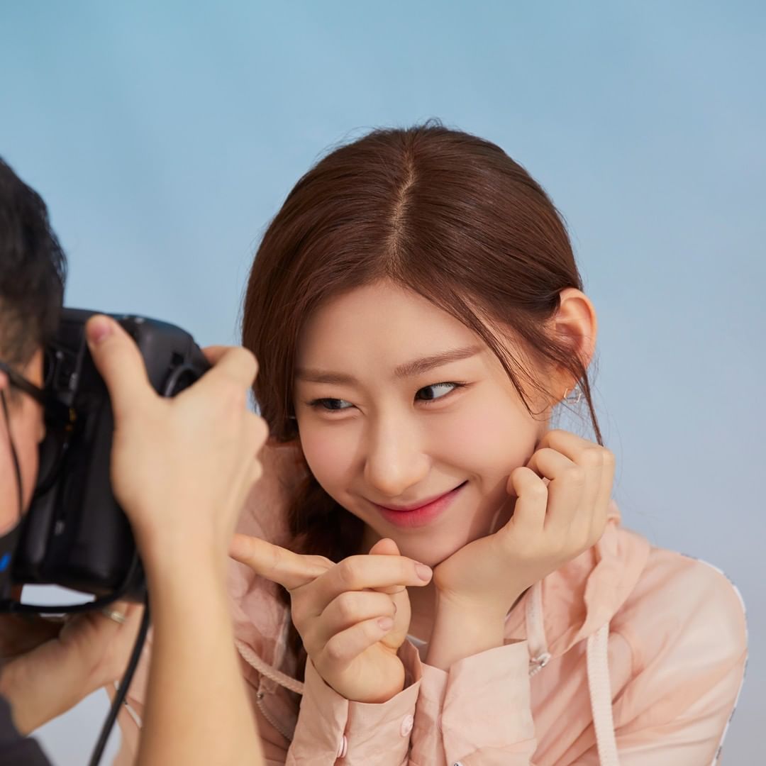 리아 류진 예지 유나 채령 (#있지 #ITZY) with 안다르