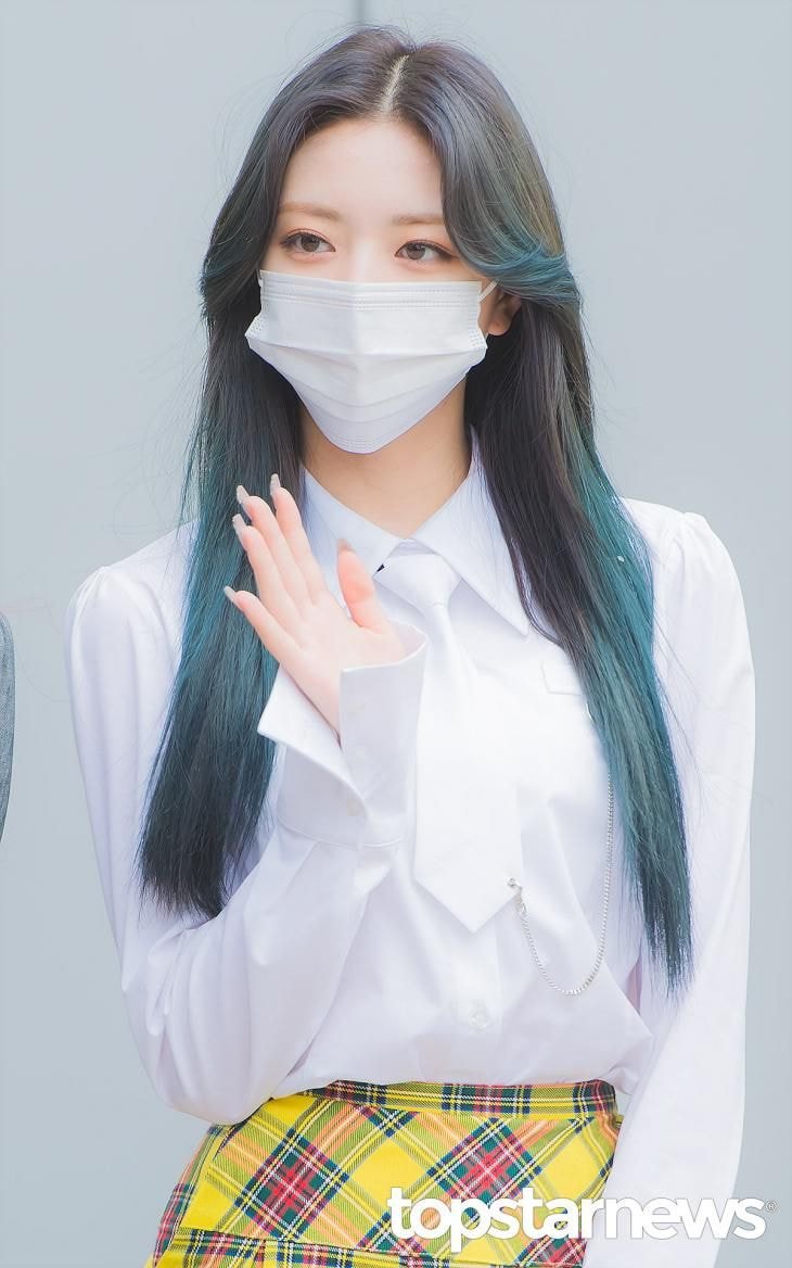 ITZY 유나 아형 출근길