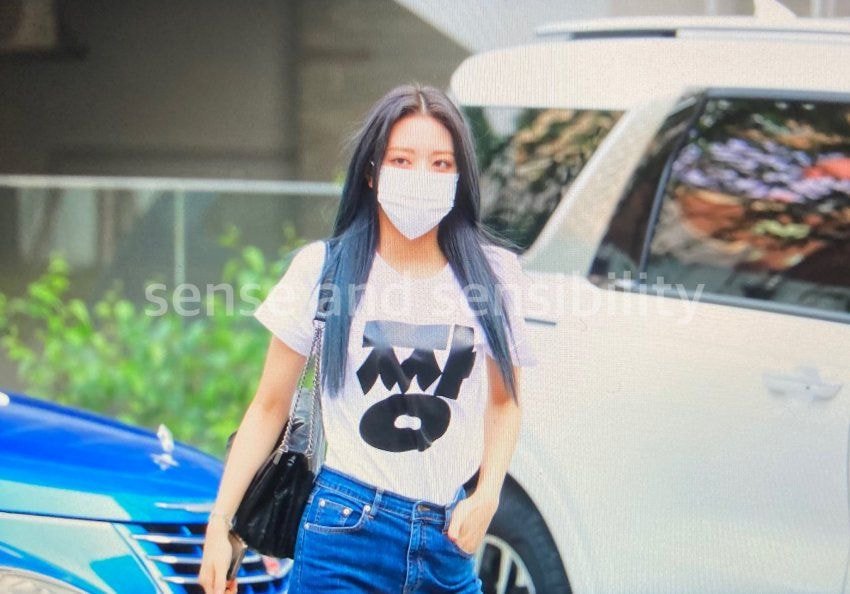 네이버나우 빈틈있지 시즌1 막방 있지(ITZY) 출근길
