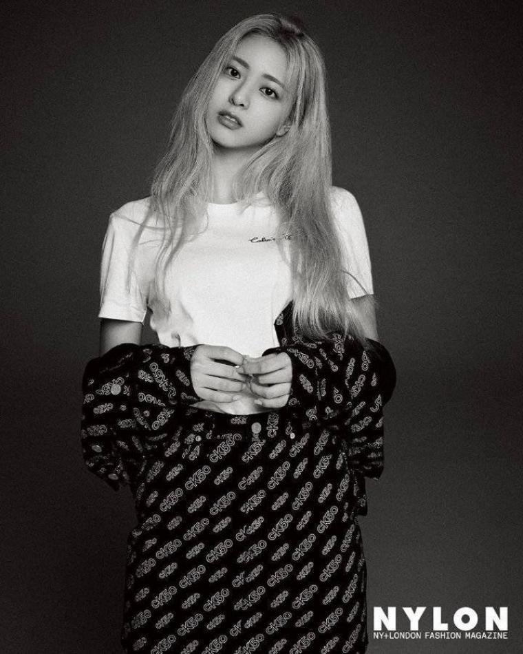 휴일에 보는 ITZY 막내 유나