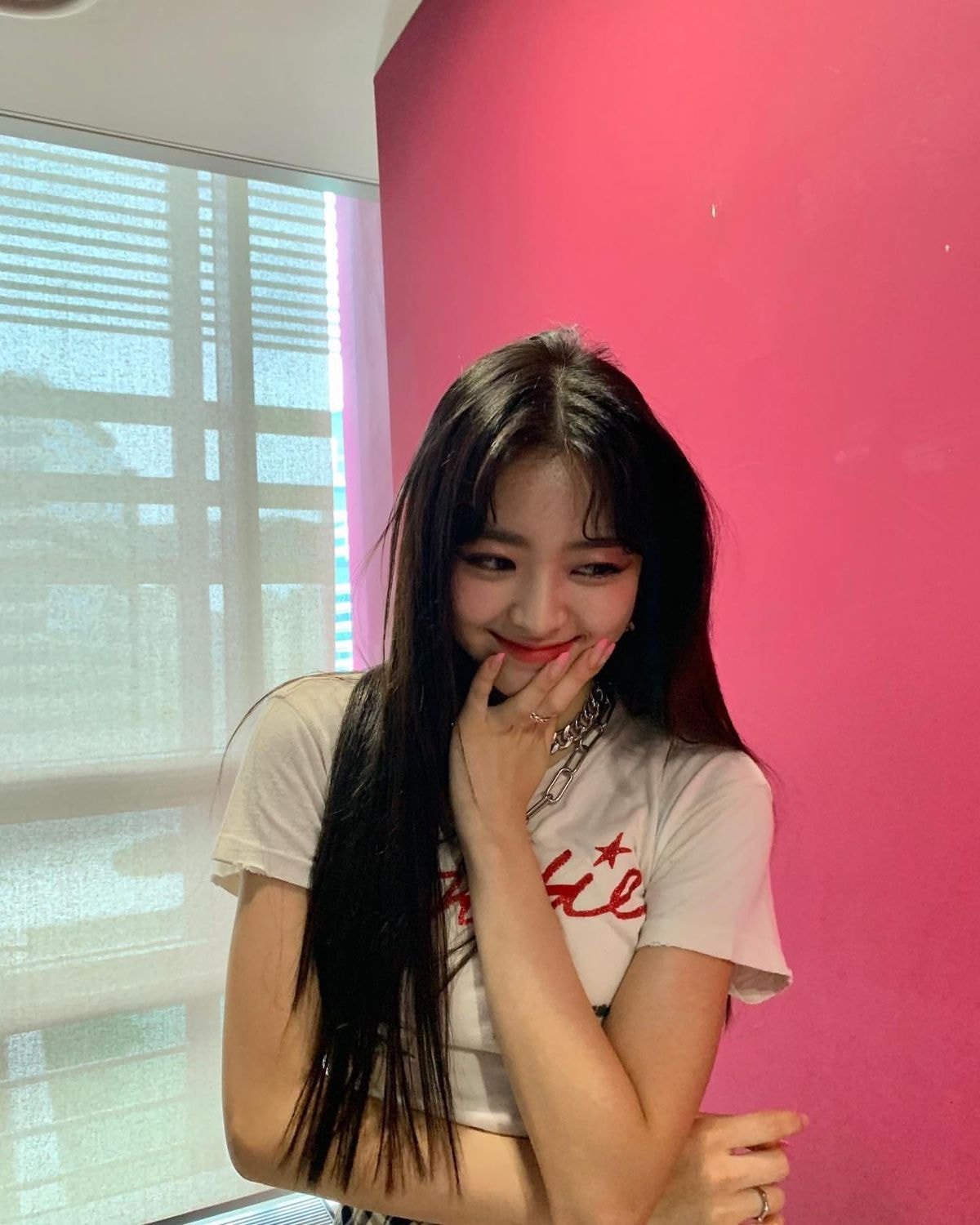 ITZY 유나 인스타