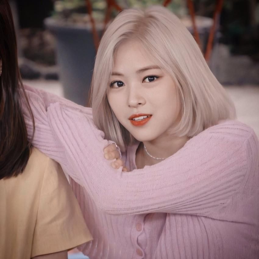 오늘 온라인 팬미팅한 있지(ITZY)