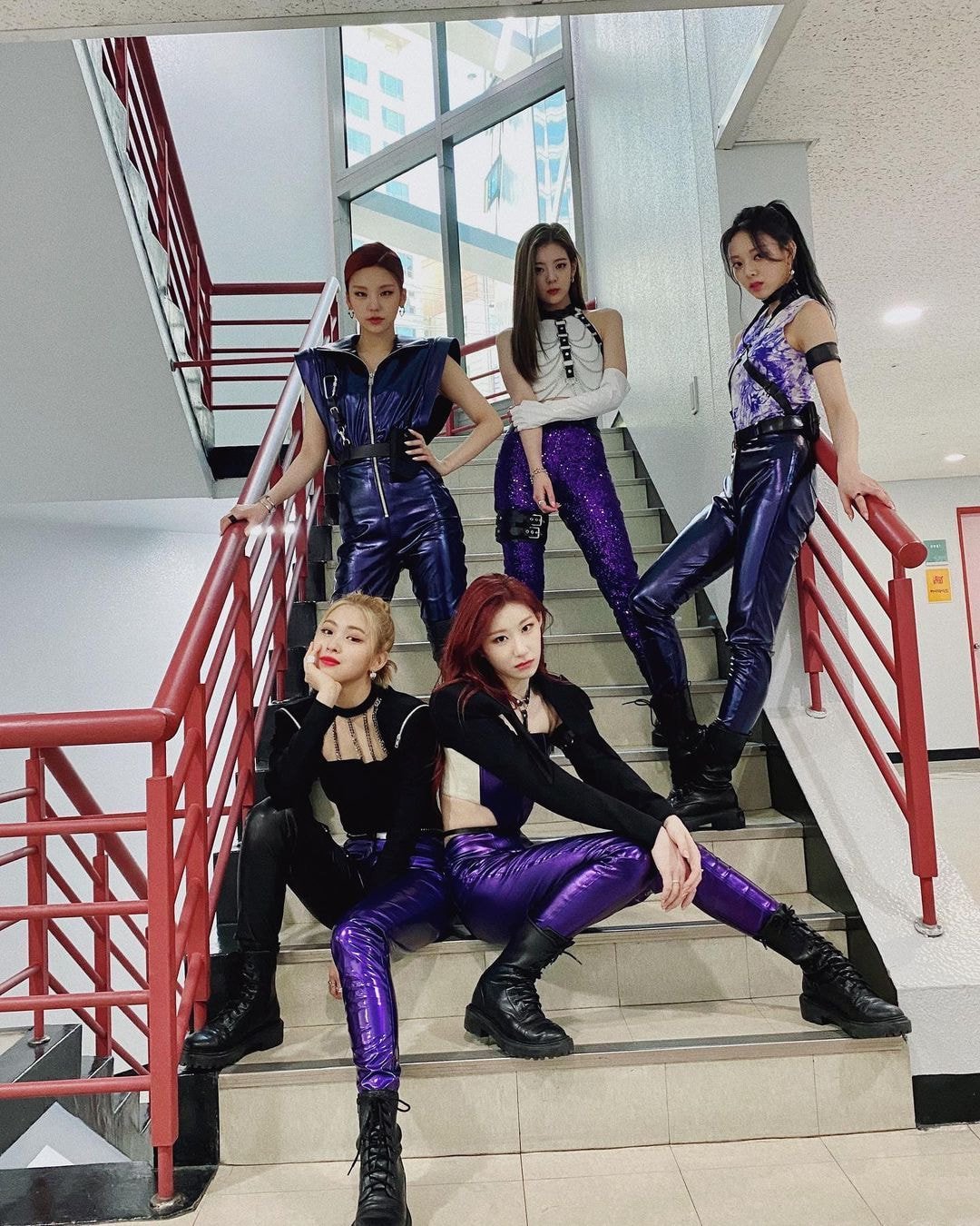 오늘자 ITZY 인스타 업뎃