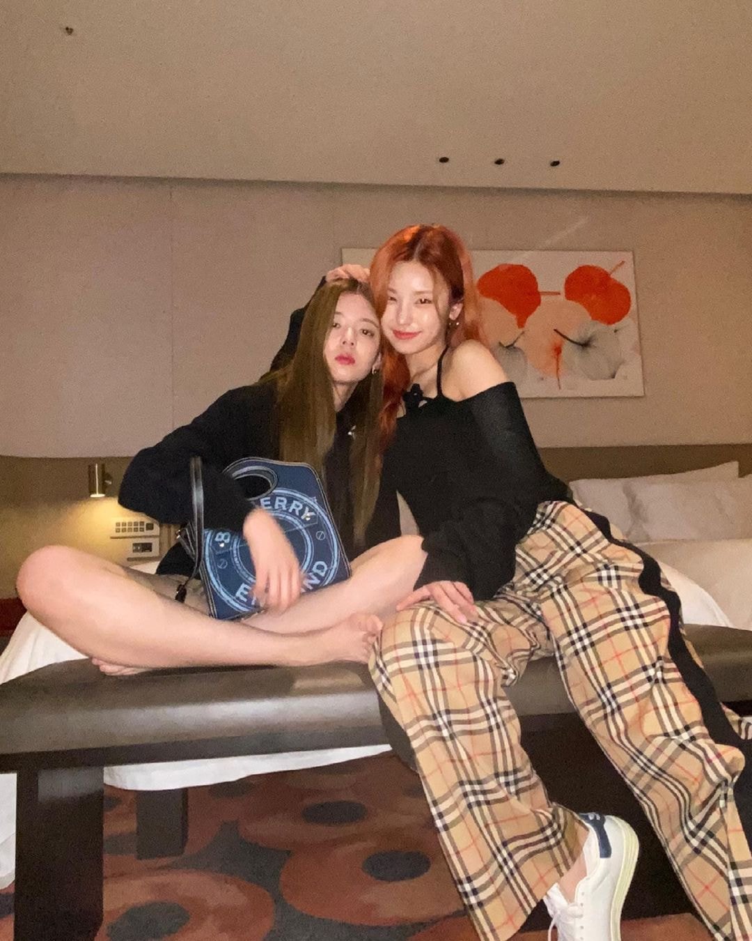 ITZY(있지) 예지 인스타 업뎃