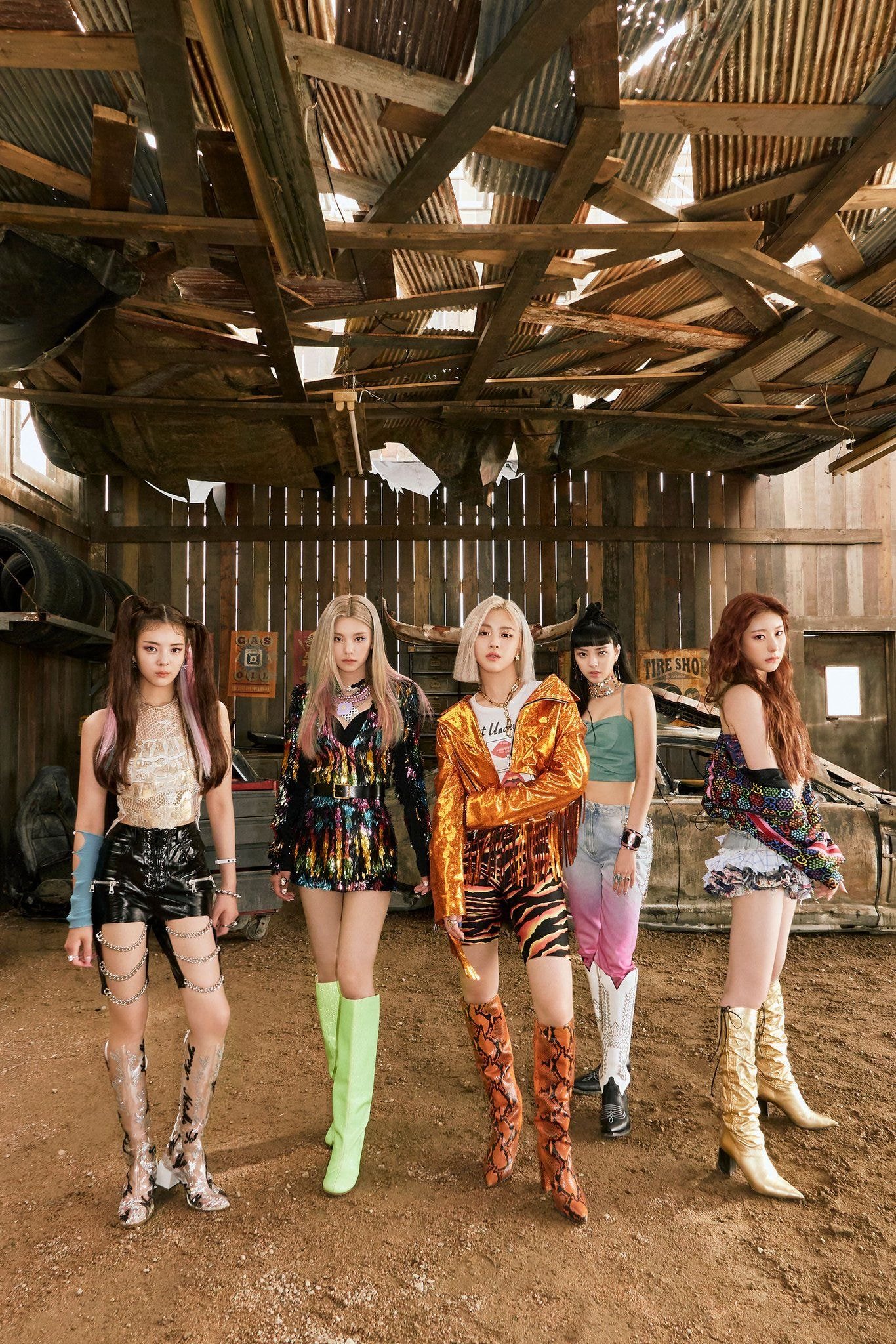 ITZY(있지) 공홈 업데이트.jpg