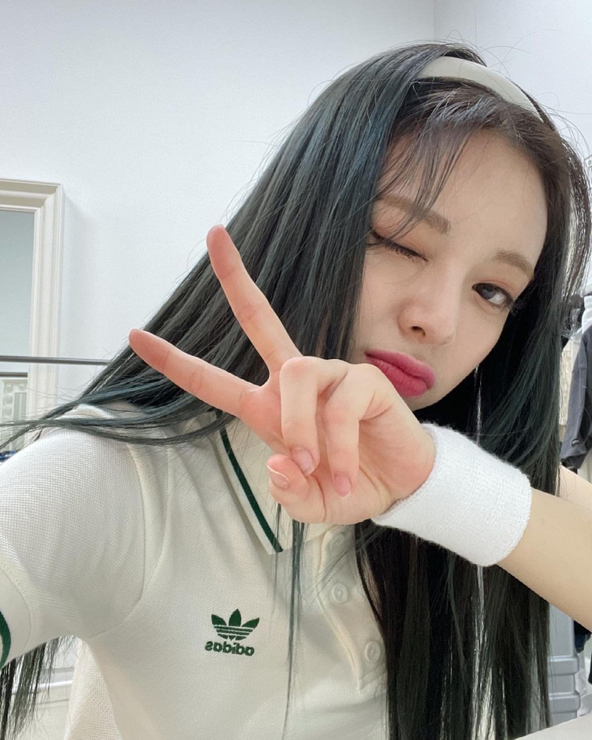 ITZY 유나 인스타