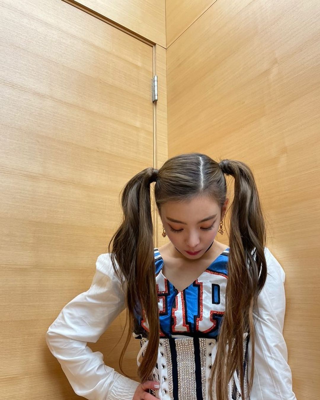 ITZY 리아 인스타