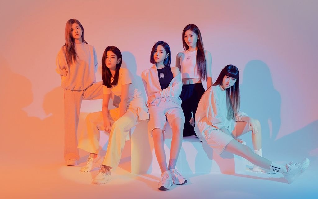 #있지 #ITZY 안다르 2020 SS light sweat 컬렉션 화보