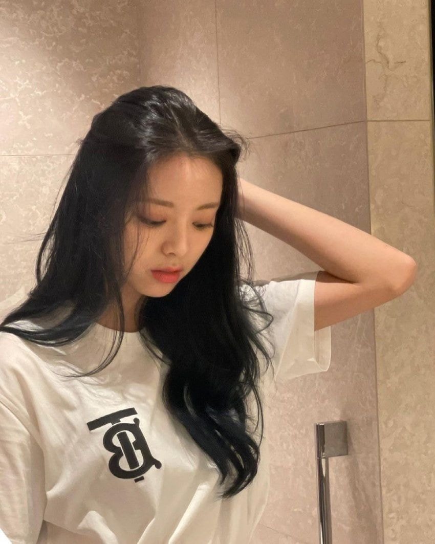 ITZY(있지) 유나 인스타 업뎃