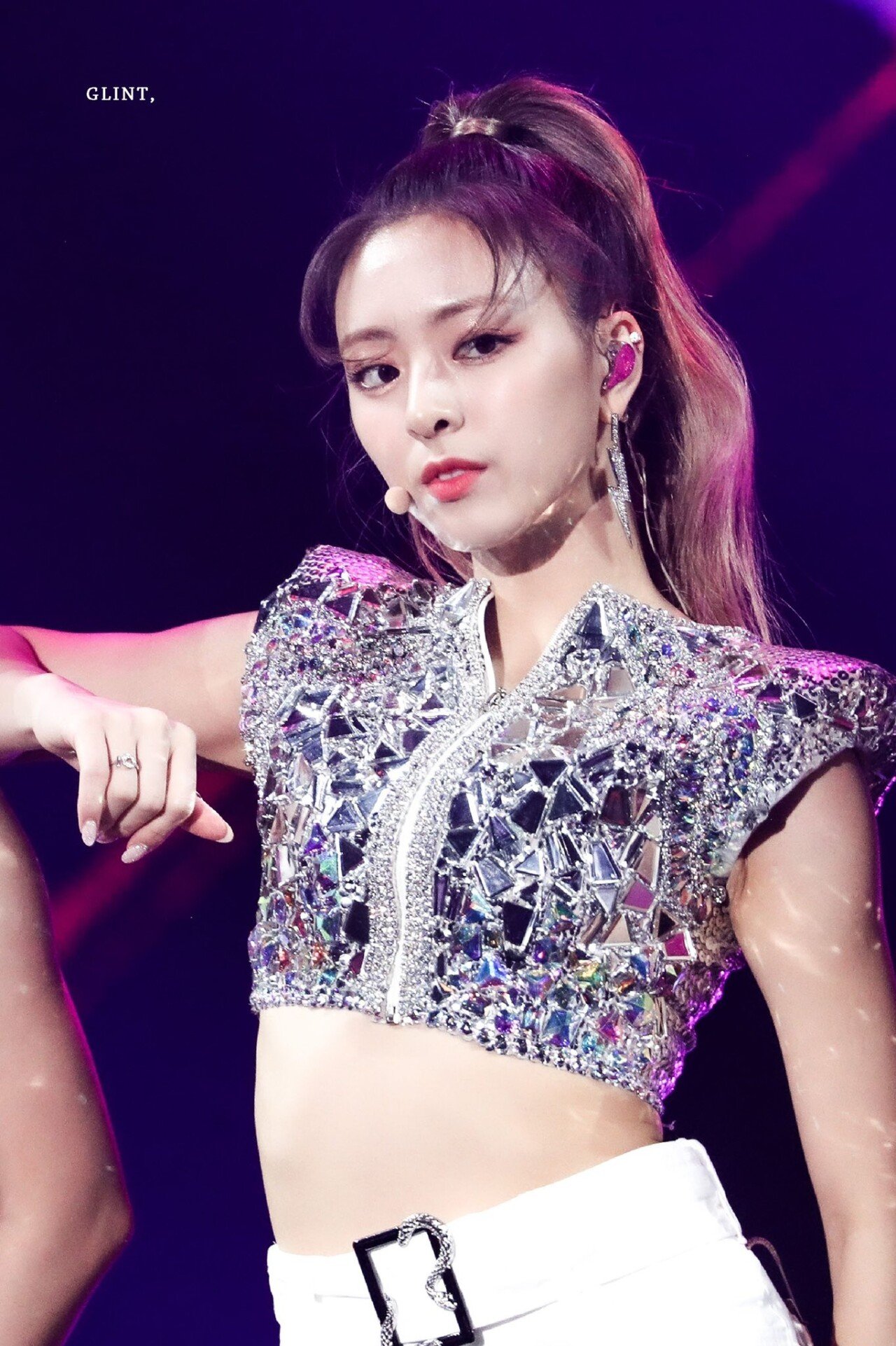 토요일 오후.. #ITZY 유나