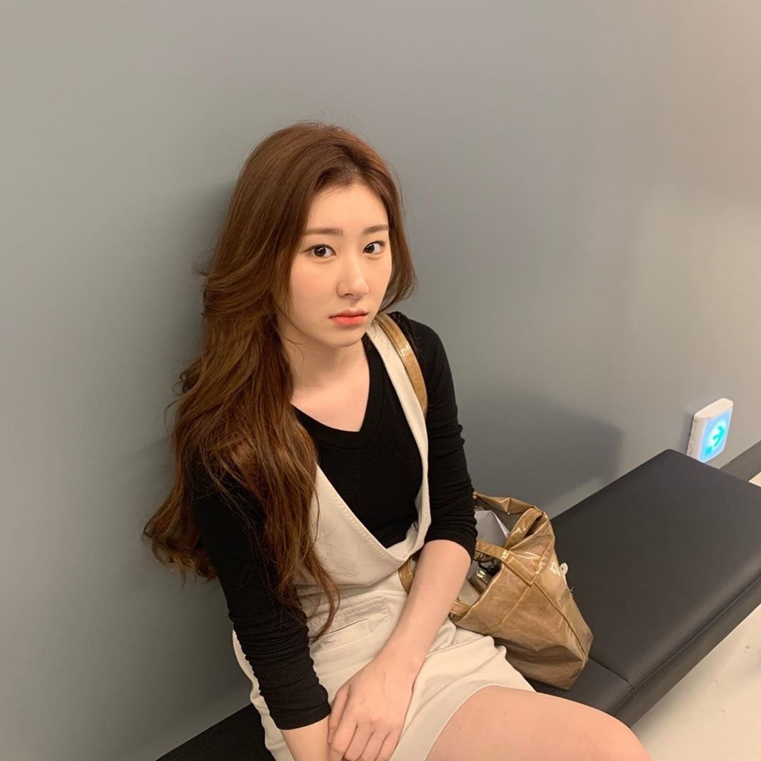 ITZY(있지) 채령 인스타