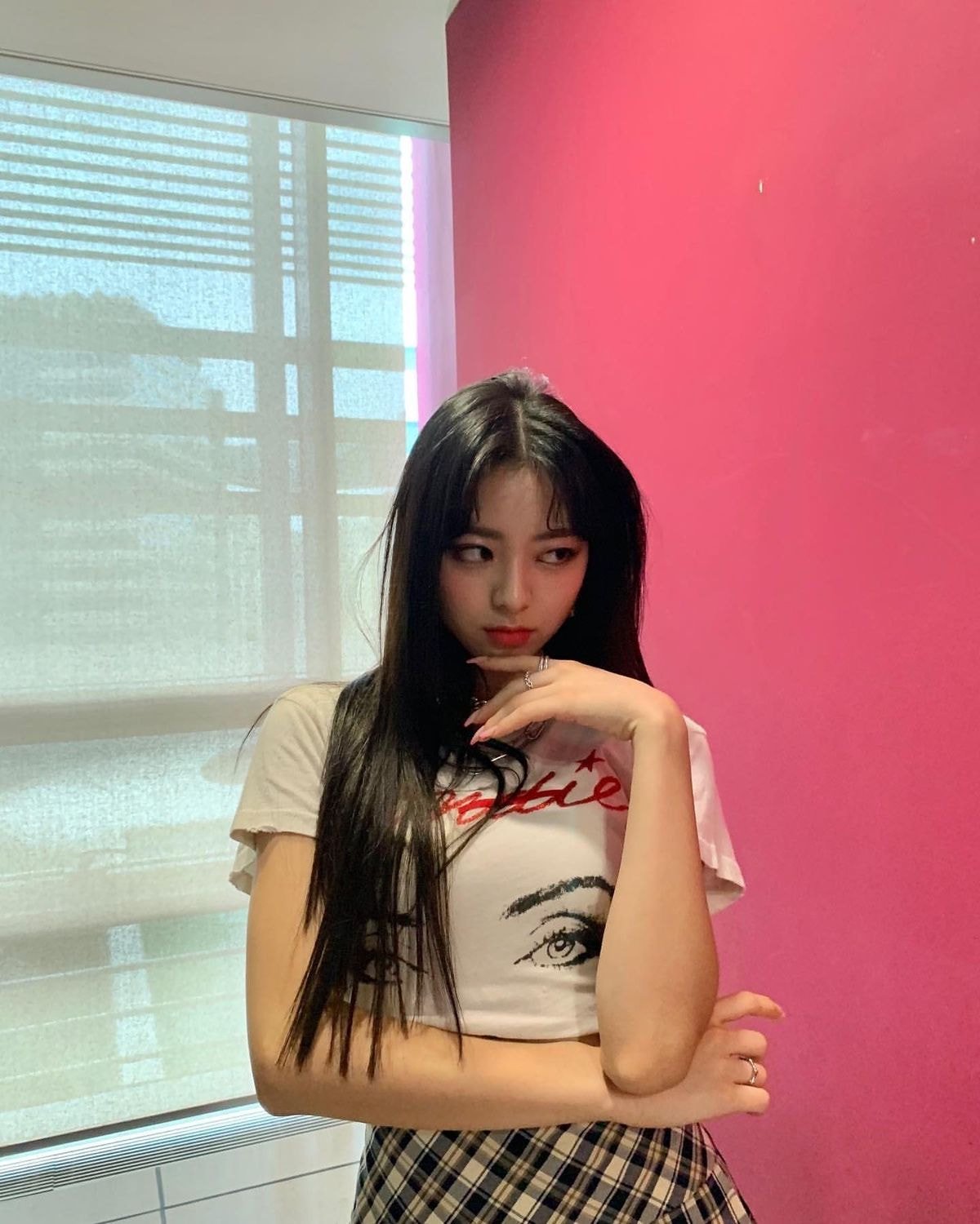 ITZY 유나 인스타