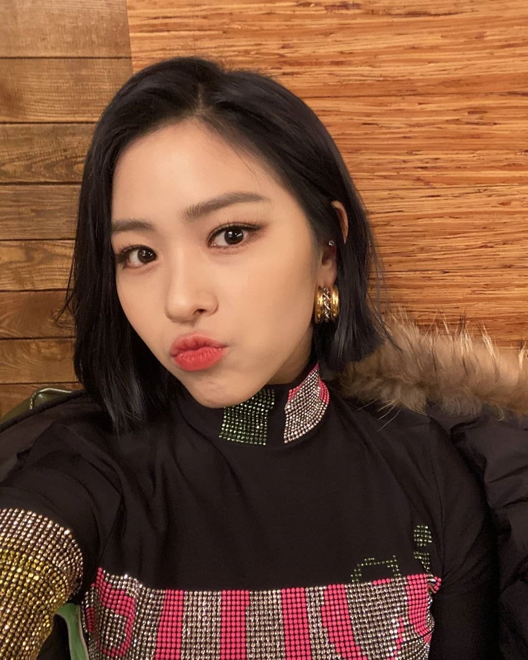 ITZY 류진 인스타