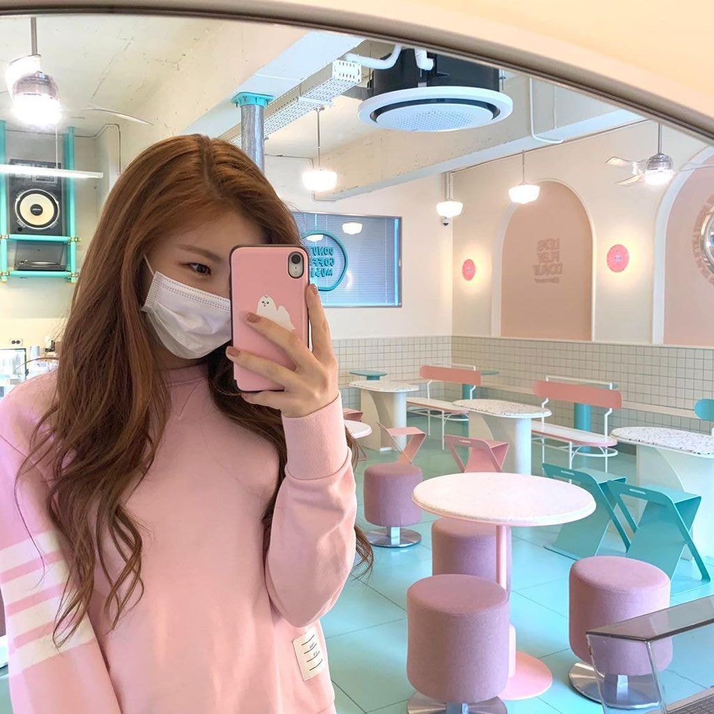 있지(ITZY) 인스타 핑크 채령
