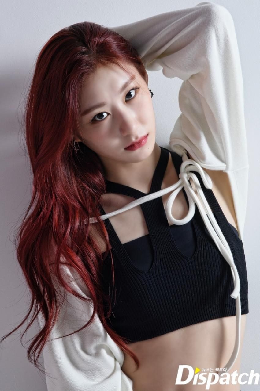 ITZY 있지 디스패치 컴백포토