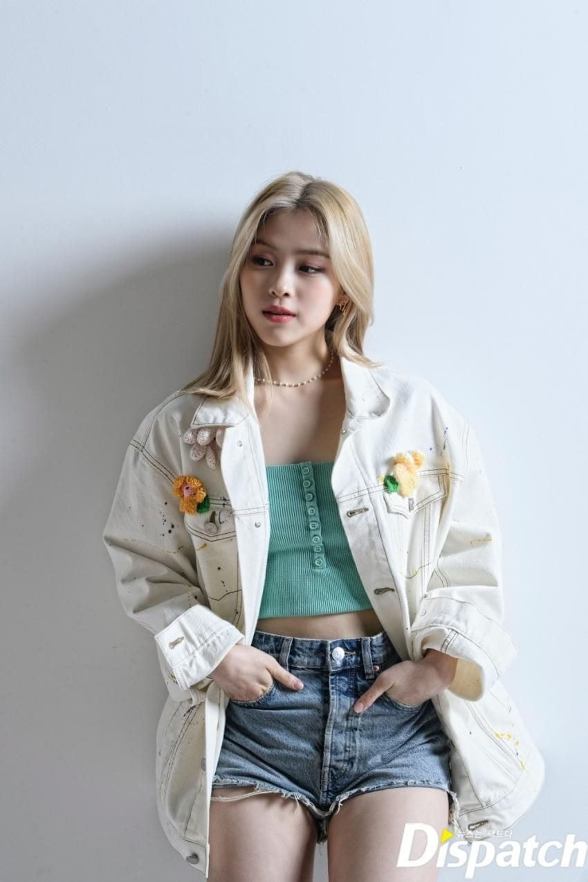 ITZY 있지 디스패치 컴백포토