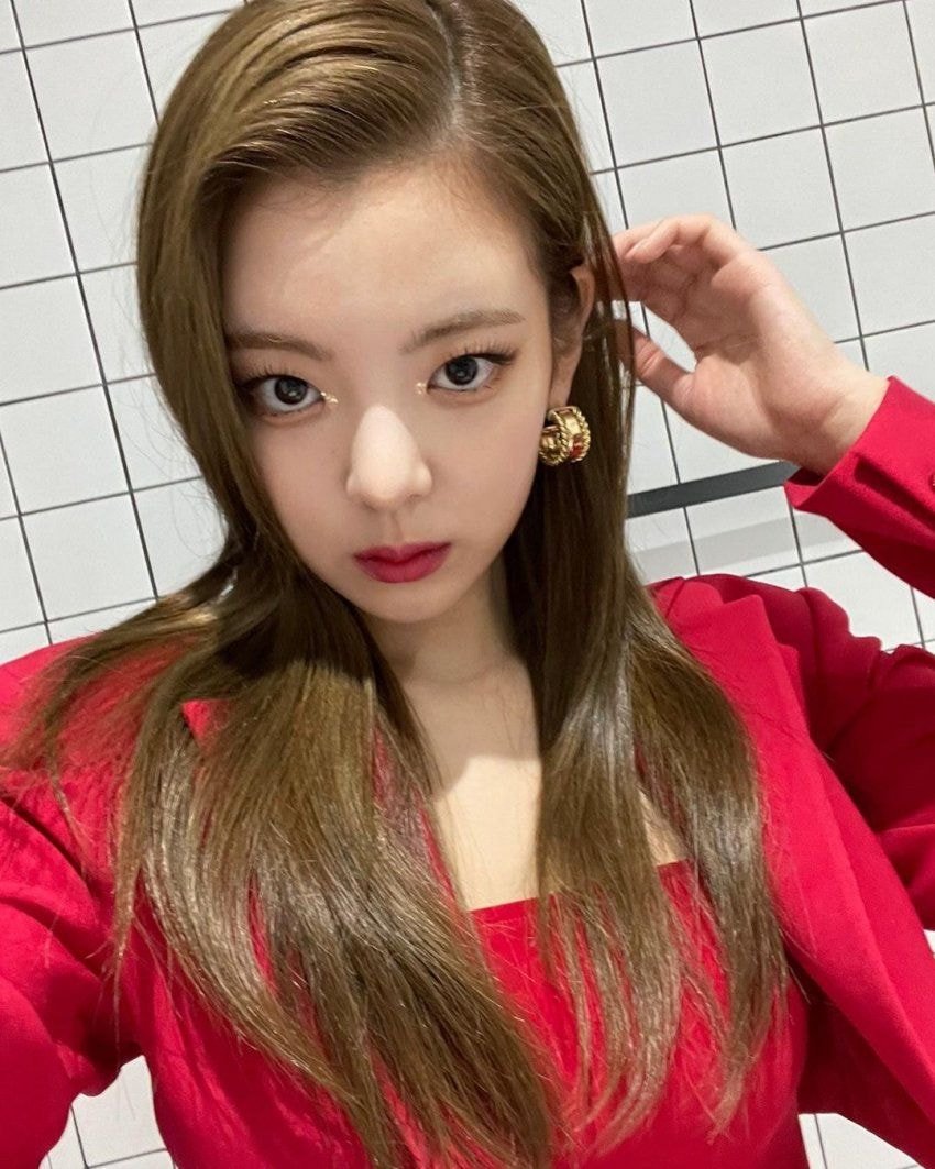 ITZY 리아 인스타 업뎃