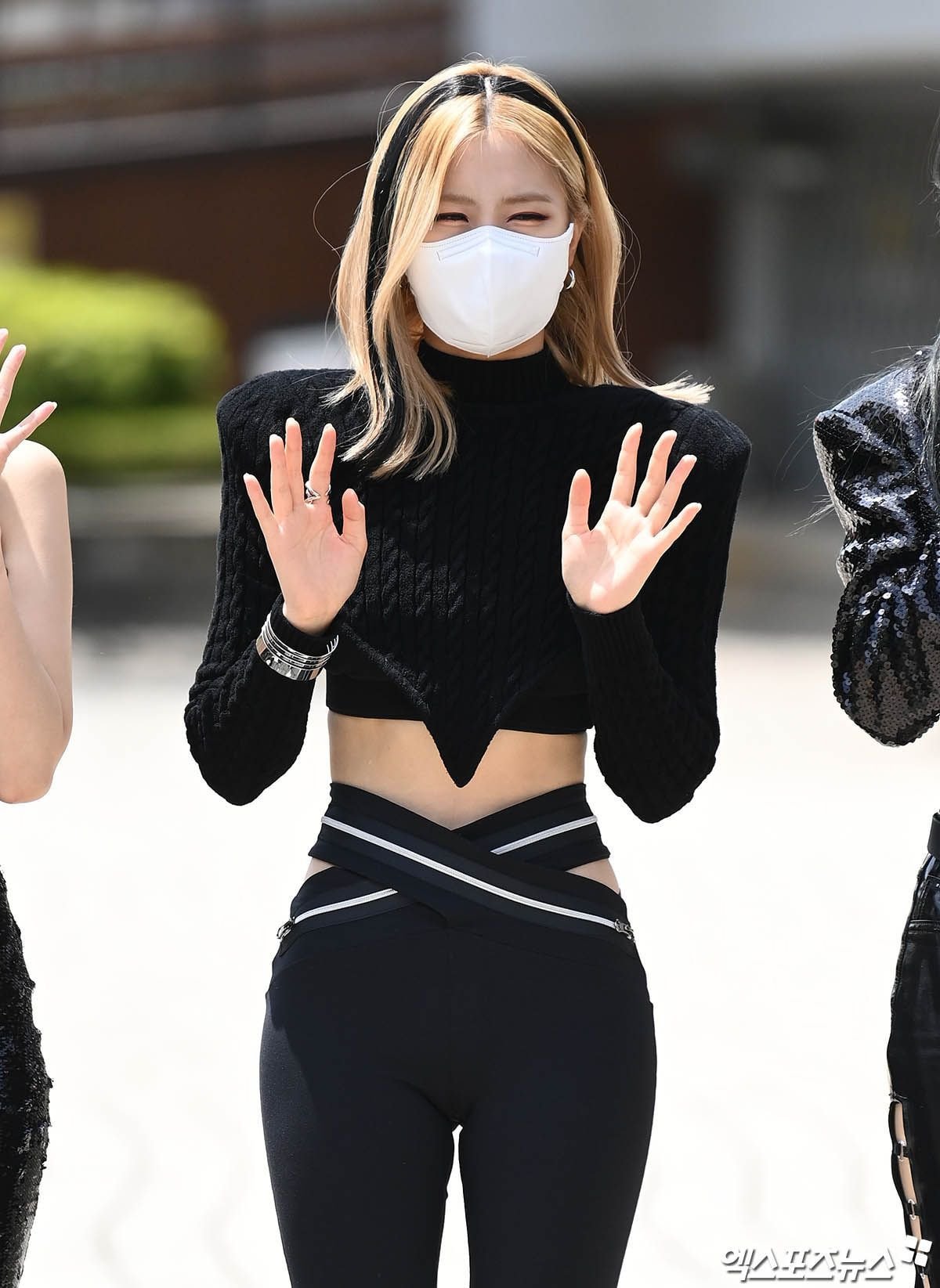 오늘자 있지(ITZY) 류진 출근길