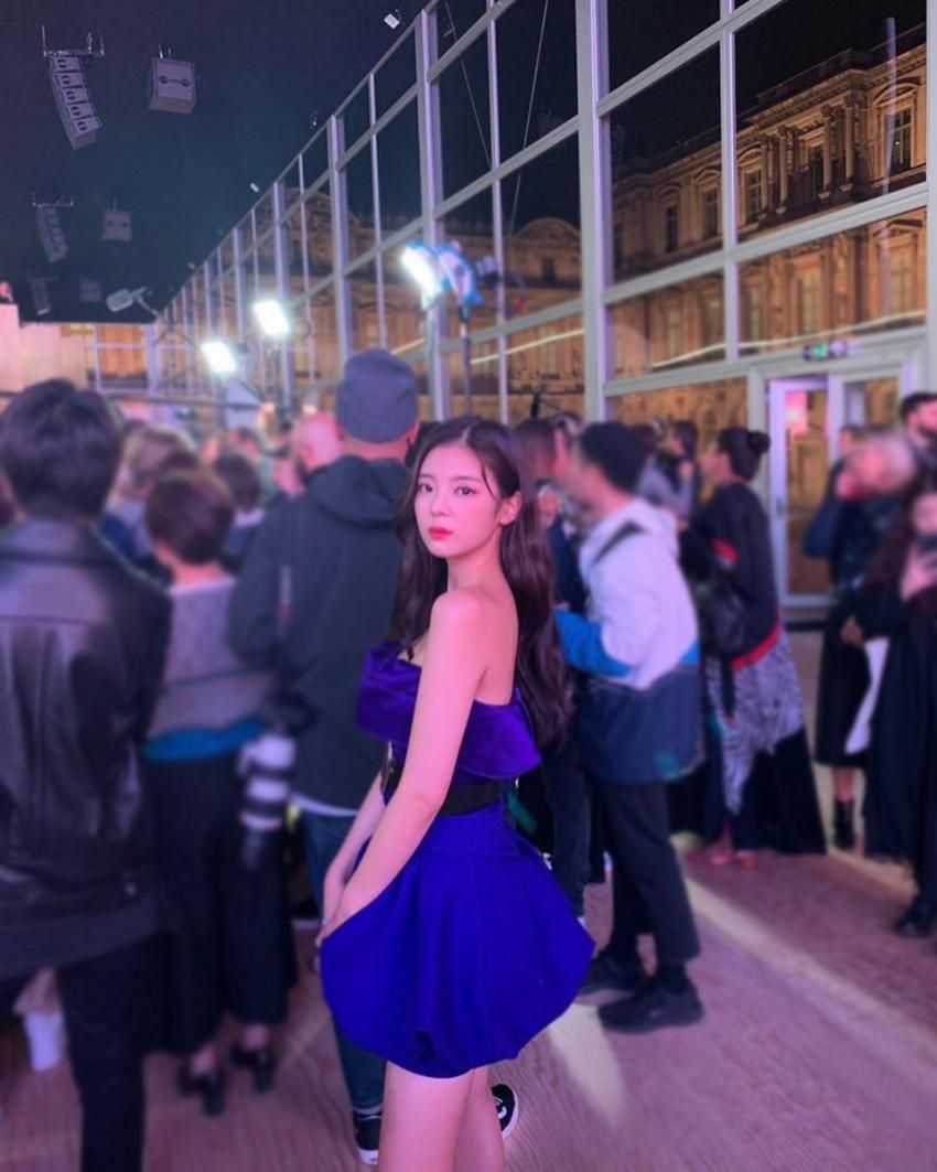 ITZY 있지 리아 루이비통쇼.insta