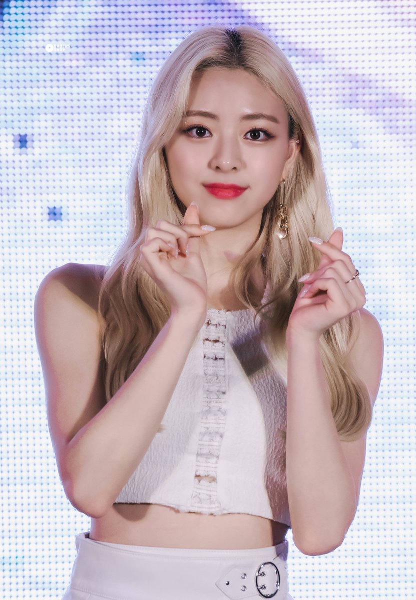 웃는 모습이 너무 이쁜 #있지 #유나