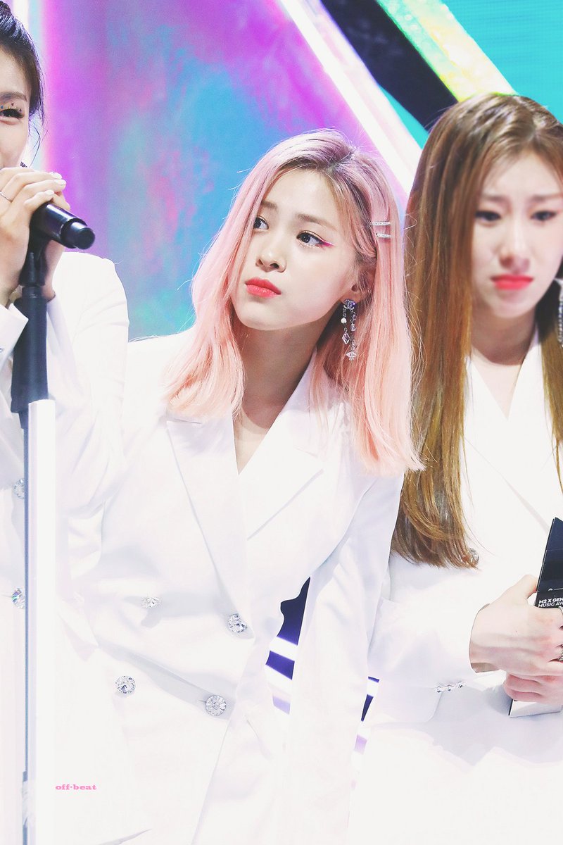 [#ITZY] 우는 예지 쳐다보는 신류진 @MGMA