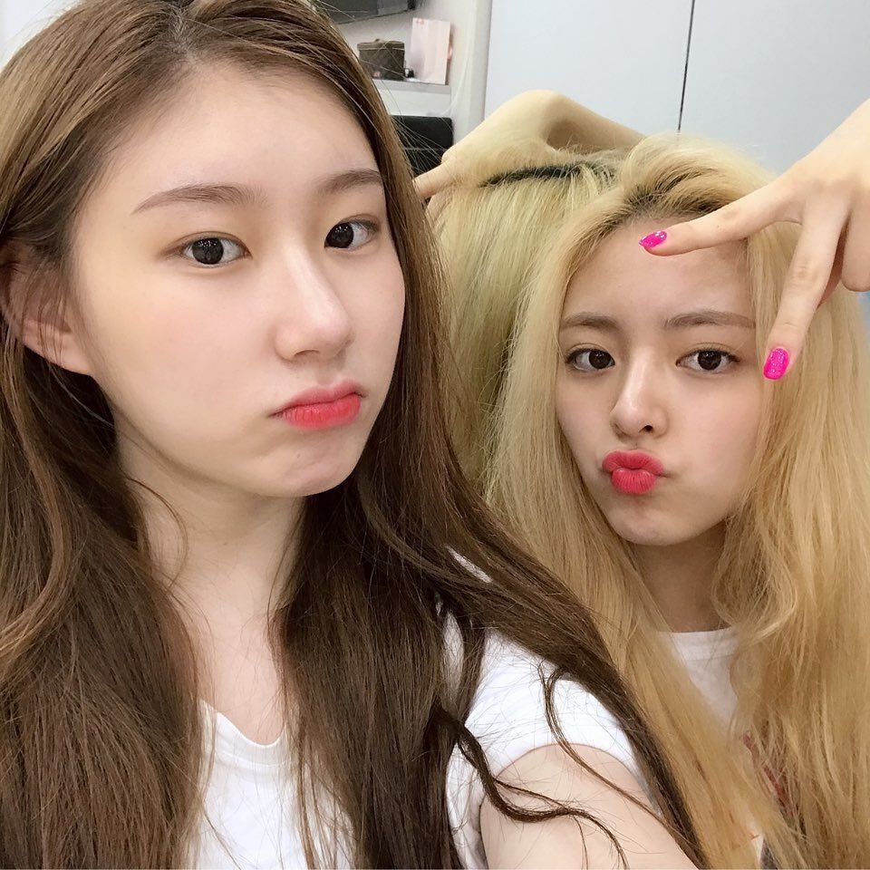 있지 ITZY 유나 어제자 생일기념 폭풍인스타 업뎃