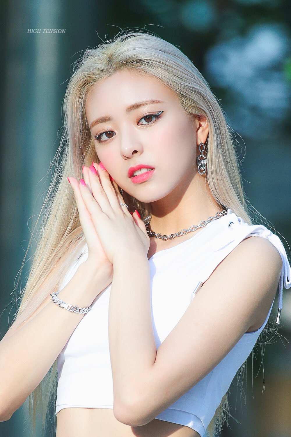 출근길..ITZY 유나.jpg (+ Etc)