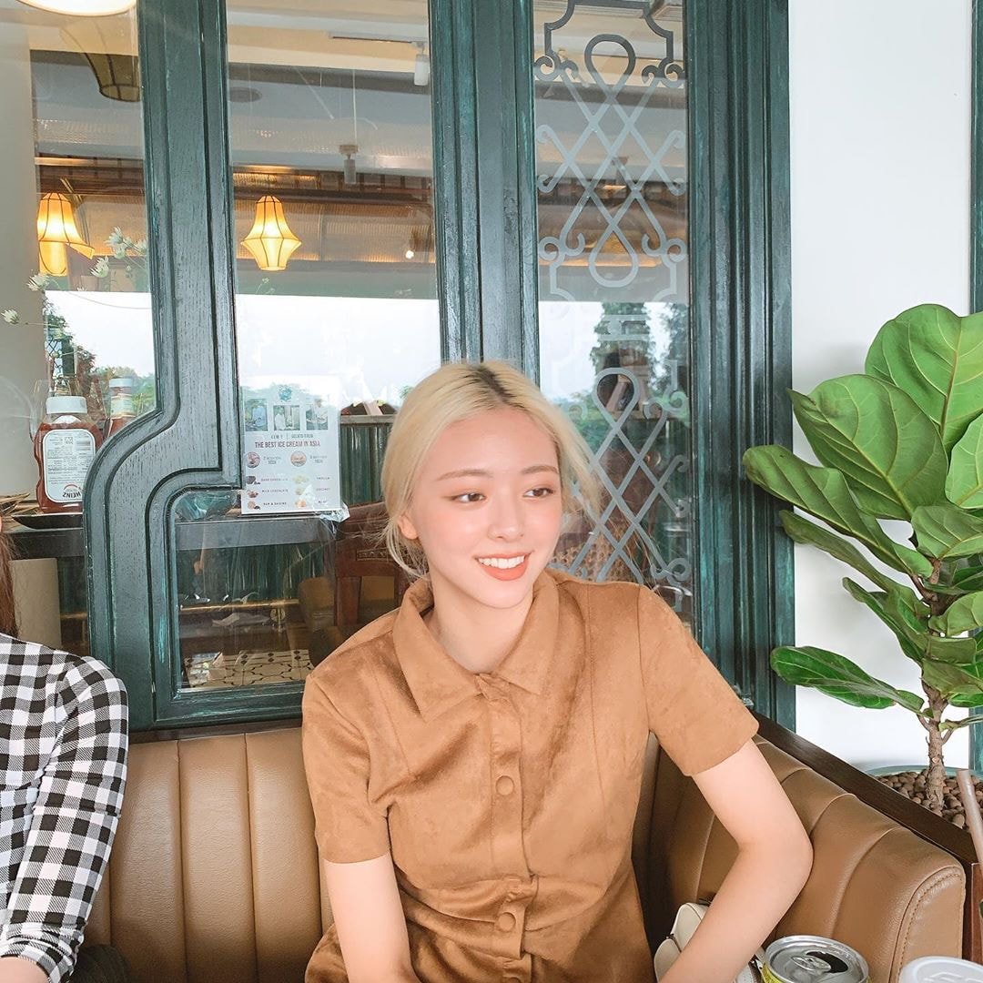 있지 ITZY 유나 어제자 생일기념 폭풍인스타 업뎃