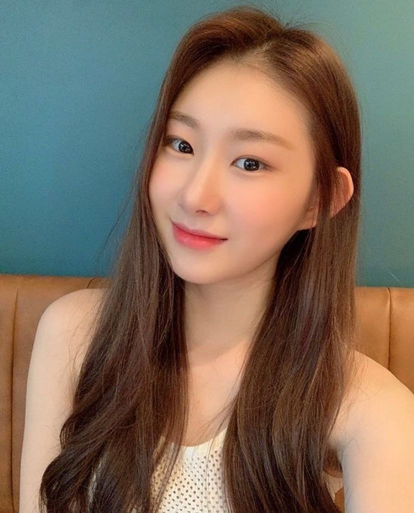 오늘자 있지 ITZY 채령.insta