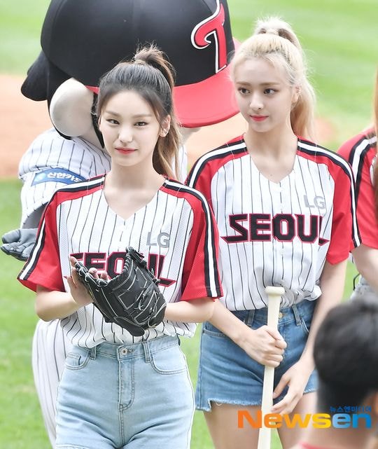 있지(ITZY) 유나 시타.jpgif