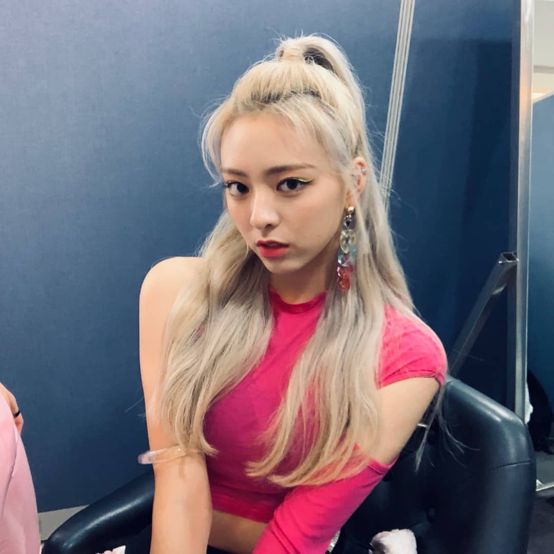 ITZY 예지,유나 (인별)