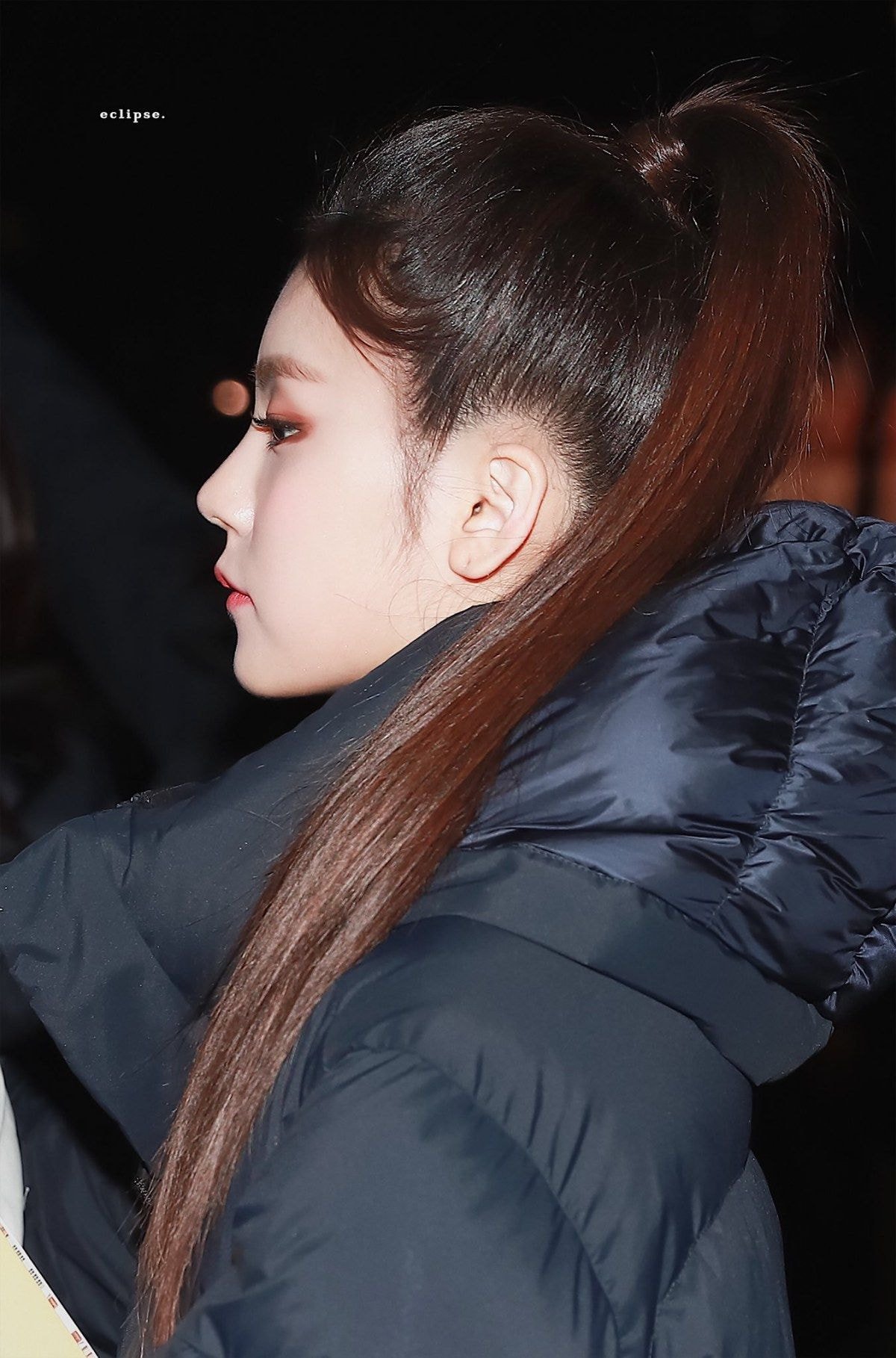 ITZY 예지 옆모습.jpg