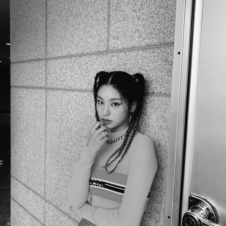 ITZY 예지,유나 (인별)