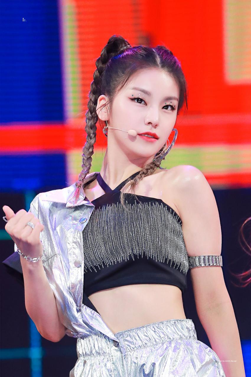 [39p] #ITZY #예지.jpgif