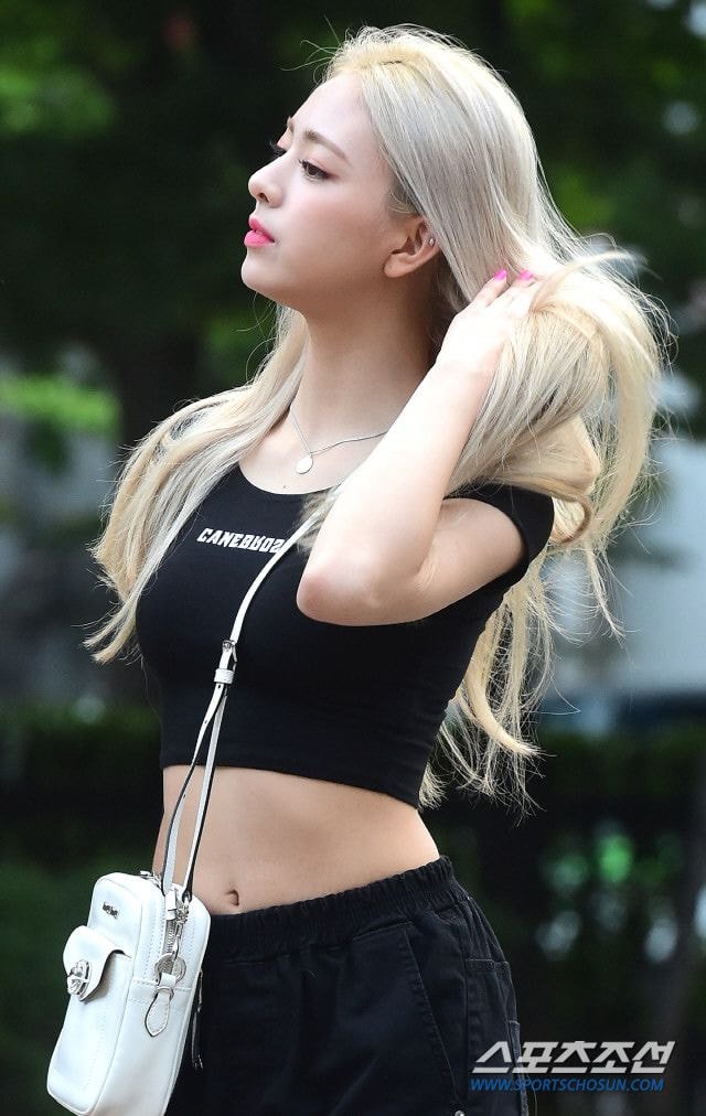 ITZY 유나 출근길