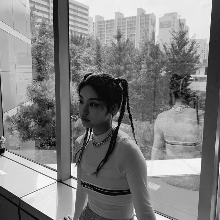 ITZY 예지,유나 (인별)