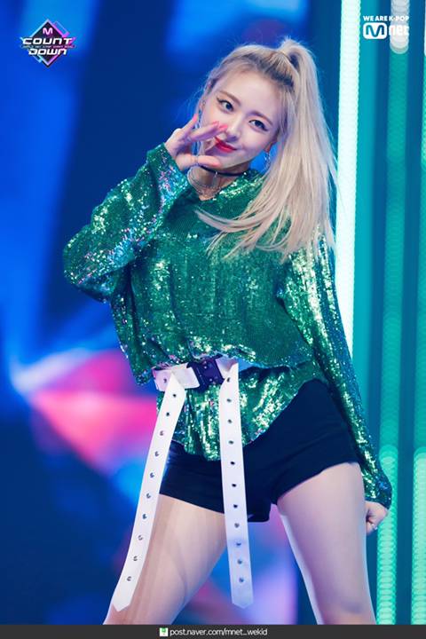 ITZY (있지) 엠카 현장포토.jpg