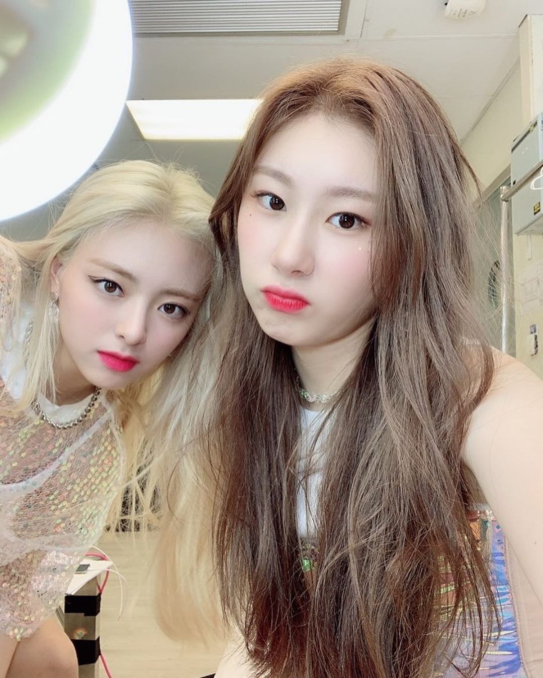 오늘자 있지 ITZY 채령.insta