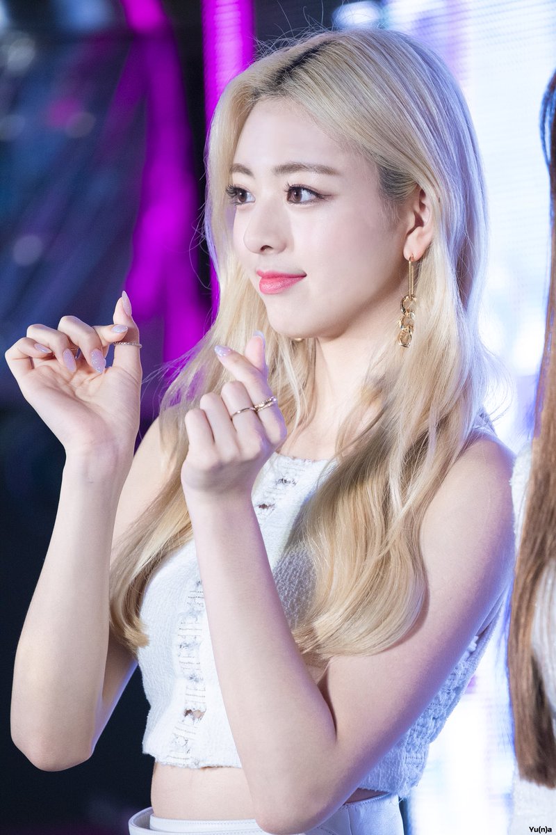 웃는 모습이 너무 이쁜 #있지 #유나