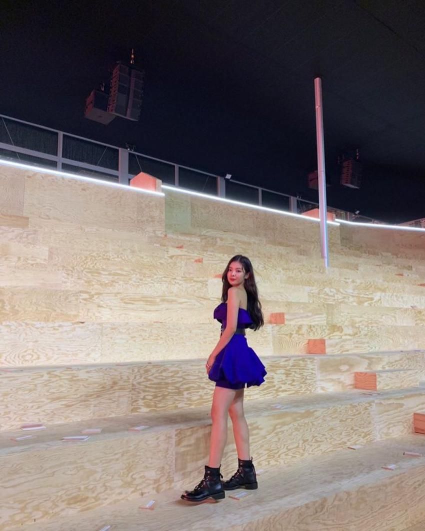 ITZY 있지 리아 루이비통쇼.insta